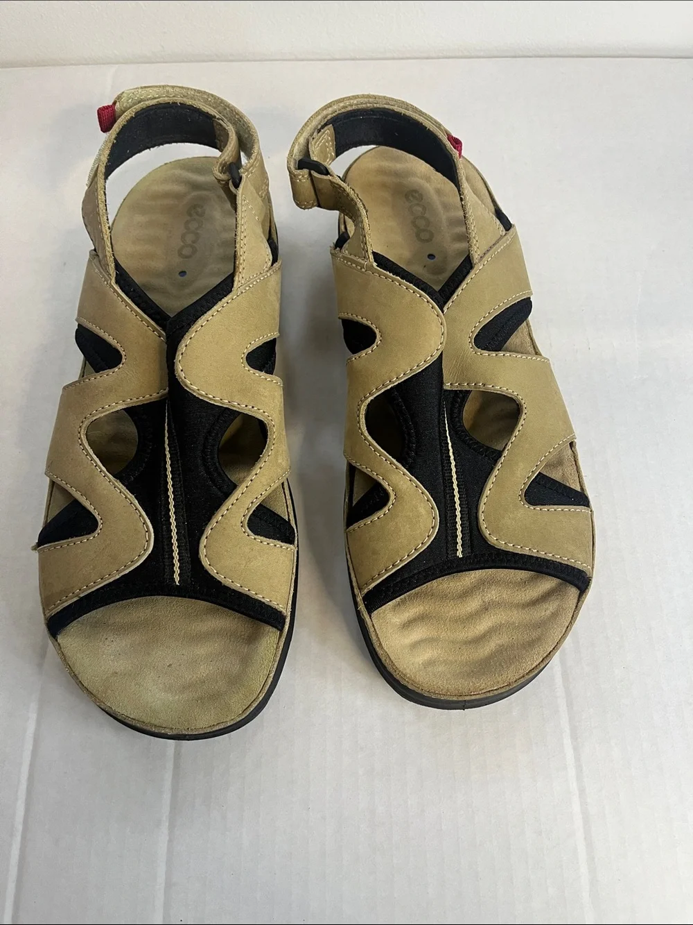 Ecco Men's Tan and Black Open-Toe Sandals